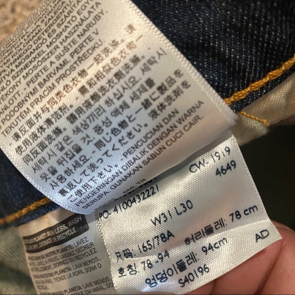 Levi 502 Taper Stretch Jeans - Picture 5 of 9